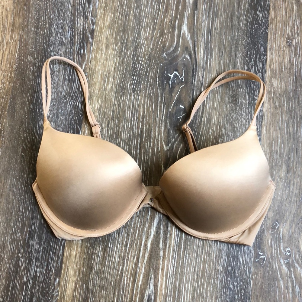 Victoria’s Secret very sexy push-up bra